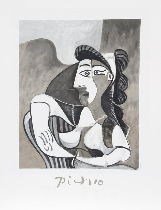 Femme Accoudee au Fauteuil