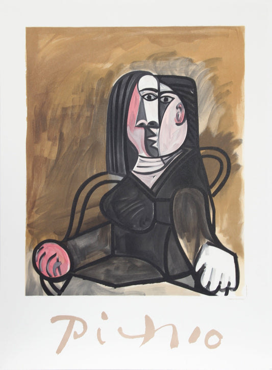 Femme Assise dans un Fateuil